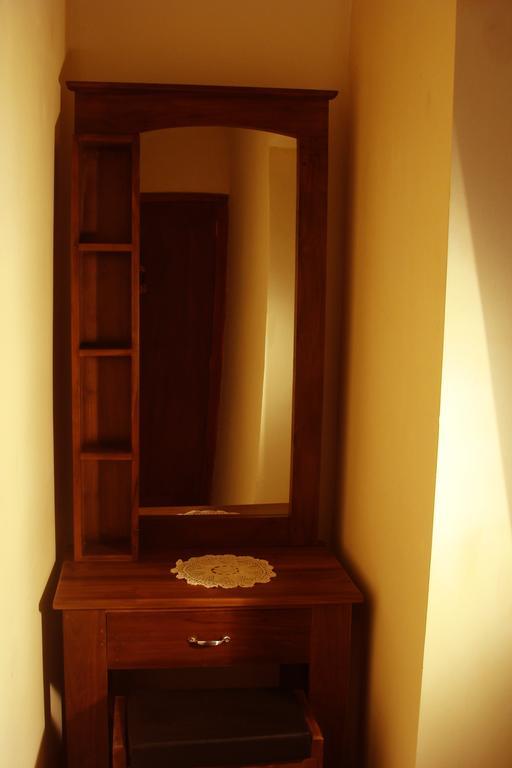 Sugandi Inn Kochchikade 외부 사진