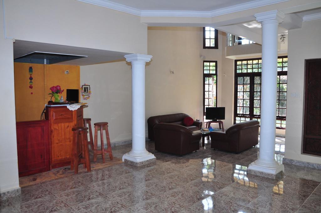 Sugandi Inn Kochchikade 외부 사진
