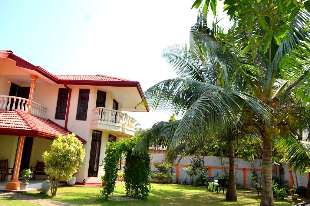 Sugandi Inn Kochchikade 외부 사진